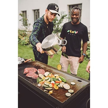 Razor Griddle 4 Burner Outdoor Grill with Wheels