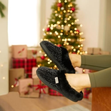 Dearfoams Women's Stylish Chenille Clog Slippers