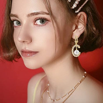 Stylish C Stud Earrings for Women - Perfect Gift for All Occasions