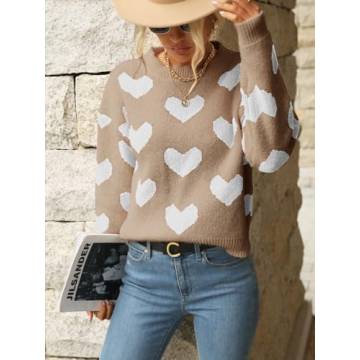 Akivide Women's Cute Aesthetic Heart Cream Sweaters Trendy Fall Pullover Crewneck Long Sleeve Soft Knitted Sweater Top