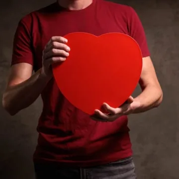 Jerky Heart - 14 Delicious Beef Jerky Snacks in Heart Box