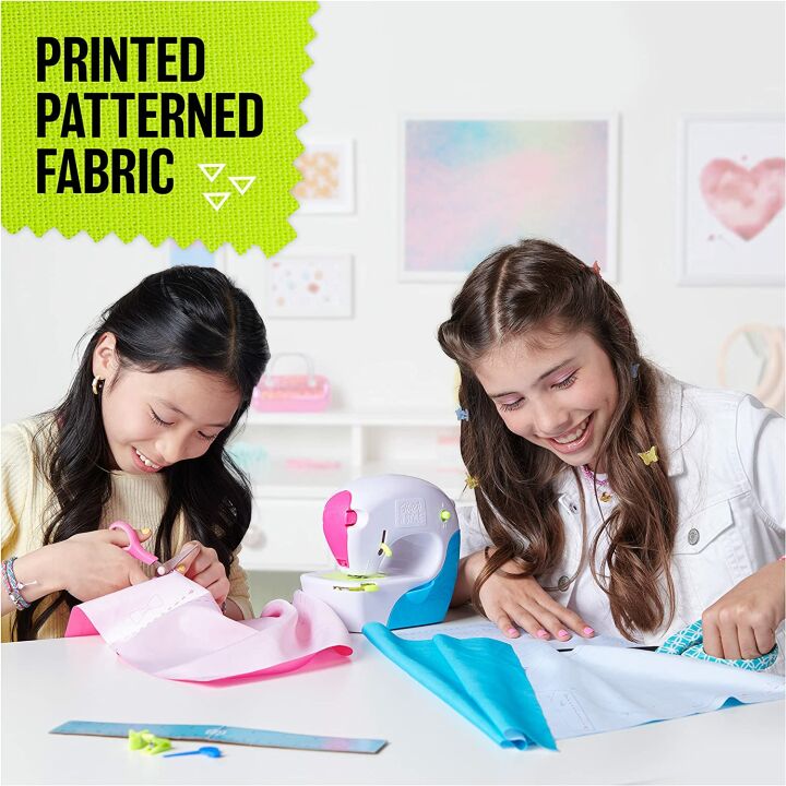 Cool Maker Neon Stitch ‘N Style Fashion Studio Toy