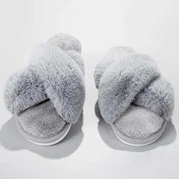 Metog Women's Fuzzy Slippers: Cozy Style for Home