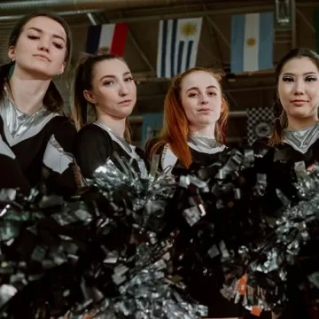 Hooshing Black Metallic Cheerleader Pom Poms for All Ages