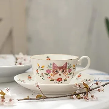 123Arts Ceramic Cat and Flower Teacup Set with Saucer