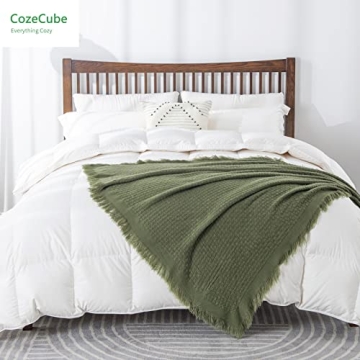 Eco-Friendly CozeCube Boho Throw Blanket - Olive Green