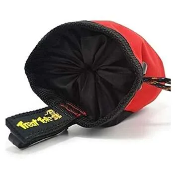 Chuckit! Treat Tote Dog Treat Pouch for Puppy Training, 1 Cup Capacity, Assorted Colors