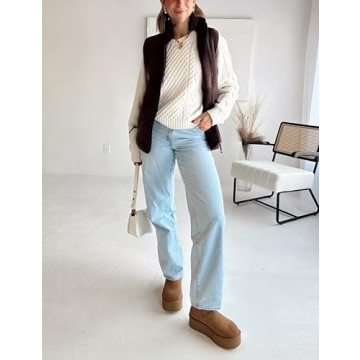 Stylish IMCTAH Women’s Lightweight Fleece Vest with Pockets