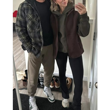 Stylish IMCTAH Women’s Lightweight Fleece Vest with Pockets