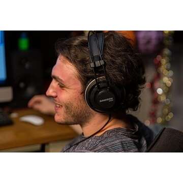 Samson SR990 Studio Headphones for Music & Mixing