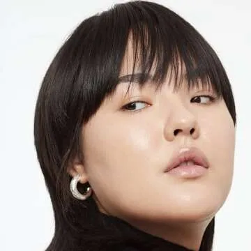 Saie Glowy Super Skin Tint Liquid Foundation - Hydrating Serum Foundation with Lightweight, Medium Coverage - Formulated with Hyaluronic Acid to Hydrate, Brighten and Plump - Shade 13 (1.01 oz)