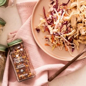 Simply Organic Crushed Red Pepper for Flavorful Cooking
