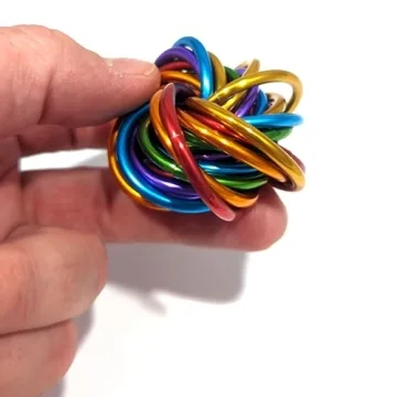 Möbii Fidget Ball: Discreet Stress Relief Toy for All Ages