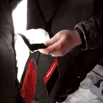 Eskimo Quickfish 2i Portable Hub-Style Ice Shelter