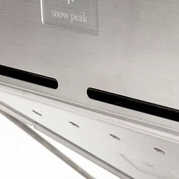Snow Peak Floga Grill - Compact and Smoke-Free Experience