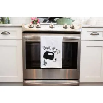 Handmade Funny Kitchen Towel - Kitchen Puns Funny Hand Towel for Baker, Watch Me Whip - 28x28 Inch Perfect for Chef Housewarming Christmas Mother’s Day Birthday Gift (Watch me Whip)