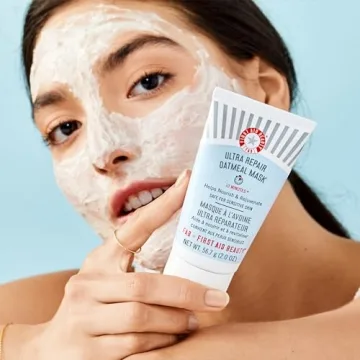 First Aid Beauty Ultra Repair Oatmeal Mask for Sensitive Skin
