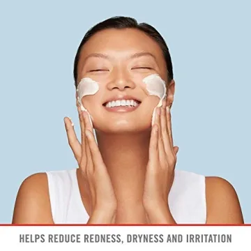 First Aid Beauty Ultra Repair Oatmeal Mask for Sensitive Skin