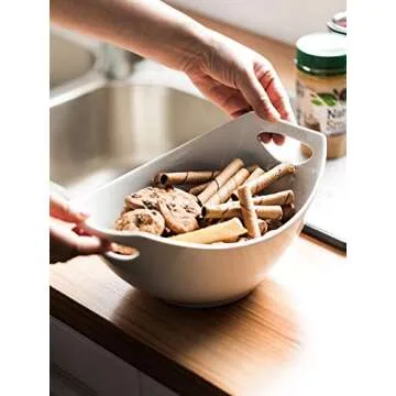 LAUCHUH Serving Bowls with Handles, Porcelain Serving Dishes White Nesting Bowls Mixing Bowl Set Salad Bowls for Entertaining, Party, Housewarming, Christmas, Baby Shower, Set of 3, 15/28/49 oz