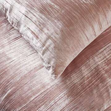 Amazon Brand – Rivet Modern Velvet Duvet Cover and Sham Set - Full or Queen, Blush