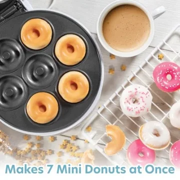 Mini Donut Maker - Bake 7 Delicious Mini Donuts Easily