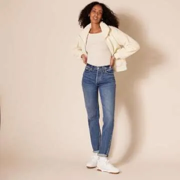 Slim-Fit Boat Neck T-Shirt for Women - Stylish Comfort