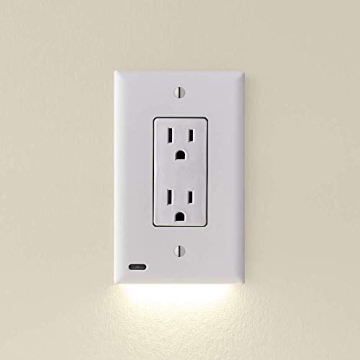 SnapPower GuideLight 2 - Automatic Night Light for Outlets