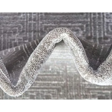 Elegant Unique Loom Uptown Gray Area Rug for Modern Homes