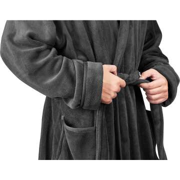 Luxurious Men's Shawl Collar Fleece Bathrobe
