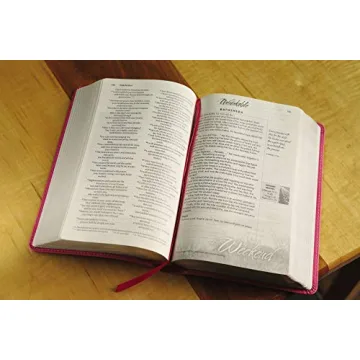NIV Women's Devotional Bible Leathersoft Pink Edition