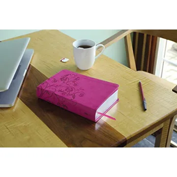NIV Women's Devotional Bible Leathersoft Pink Edition