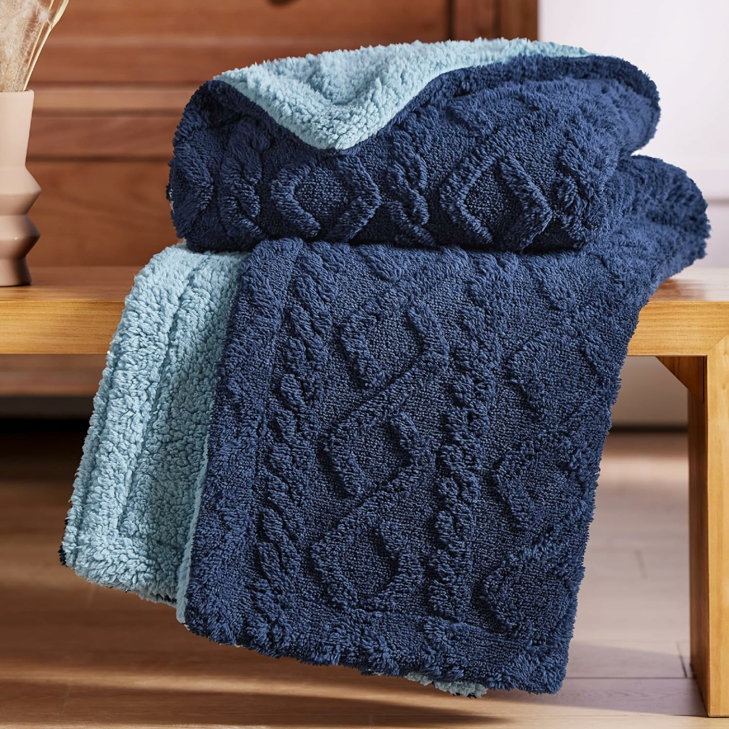 Soft Cozy Bedsure Sherpa Blanket - Twin Size Fleece