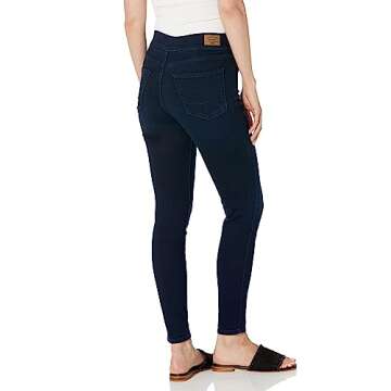 Levi Strauss Signature Gold Women's Totally Shaping Pull-on Skinny Jeans (Available in Plus Size), I...