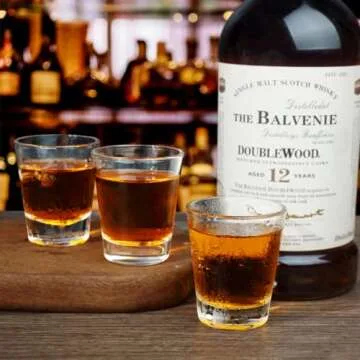 BCnmviku 1.5 oz Shot Glasses Sets with Heavy Base, Clear Shot Glass (10 Pack)