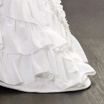 Elegant Lush Decor Kemmy Quilt - Charming Bedding Set