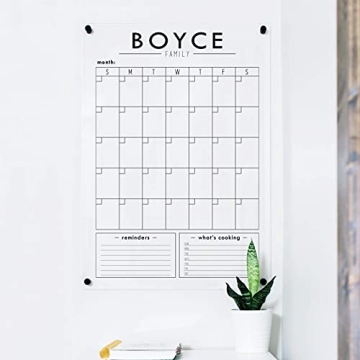 Personalized Family Calendar for Home Organization