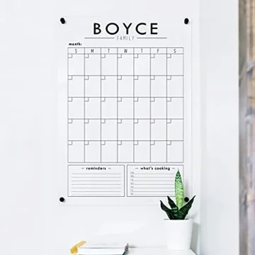 Personalized Family Calendar for Home Organization