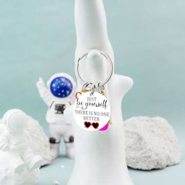 AOBIURV Taylor Quotes Keychain Gifts Taylor Merch Inspirational Keychain Gifts For Women Tour Gifts Best Sw Gifts Girl Taylor Gifts For Fans Taylor Eras Fans Gift Merch Keyring