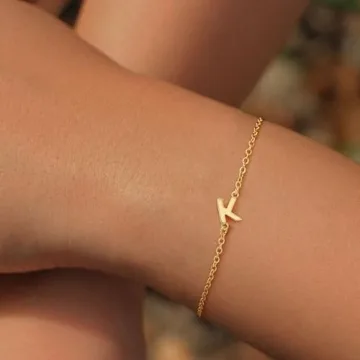 Turandoss Gold Initial Bracelets for Girls Women Jewelry Gifts - Gold Plated Letter K Initial Bracelet Dainty Gold Bracelets for Girls Gold Initial Bracelets for Women Teen Girls Gifts Trendy Stuff