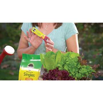 Miracle-Gro Watering Can Singles All Purpose Water Soluble Plant Food, For Flowers, Vegetables, Houseplants, Trees, Indoor and Outdoor Plants, 24 Packets