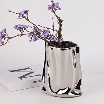 XIYOUQI Silver Ceramic Vase with Pleated Design – 9.05 Inch
