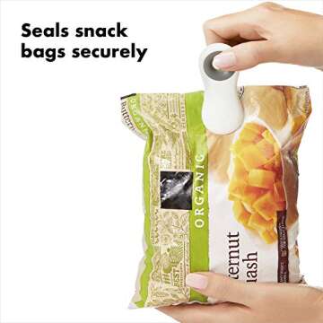 OXO Good Grips Magnetic All-Purpose Clips (4 Pack) - White,1EA