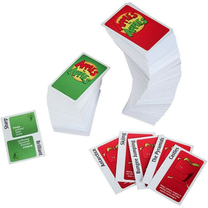 Mattel Apples to Apples Party Box - Fun for Everyone