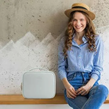 Vlando Portable Makeup Case with Dividers - Blue