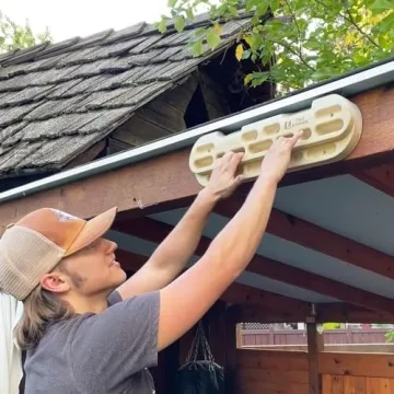 TWO STONES Adjustable Rock Climbing Hangboard with Phone Holder