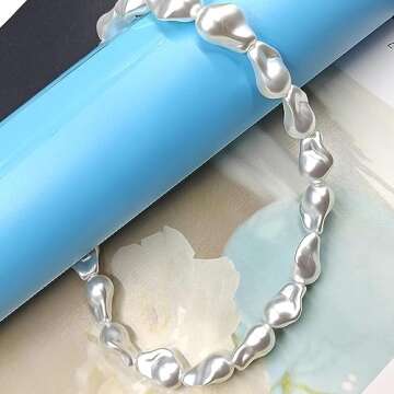 Pearl Necklaces for Women Chunky Pearl Choker Necklaces Baroque Pearl Necklace Dainty White Pearl Beaded Necklace Vintage Pearl Charm Choker Necklace Birthday Wedding Jewelry for Women