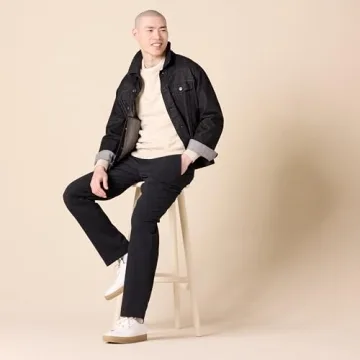 Amazon Essentials Men's Crewneck Sweater for Comfort