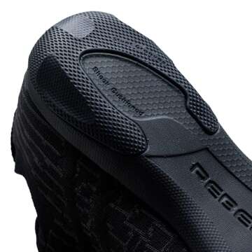 Rebel Athletic Revolt Cheer Shoe, Black, 1 Big Kid