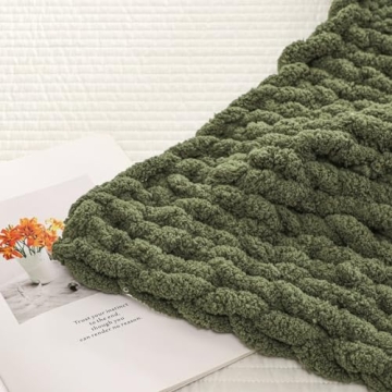 WESHIONGOO Chunky Knit Olive Green Blanket - Fluffy & Soft