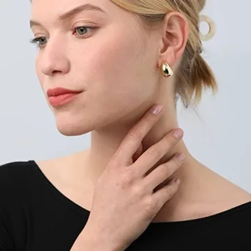 LOUMILEO Chunky Gold Hoop Earrings for Stylish Women